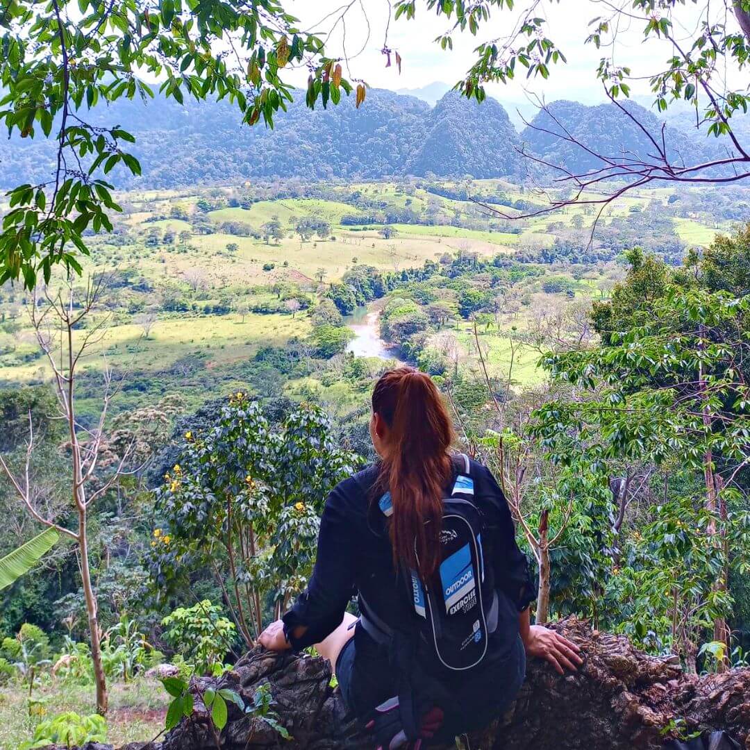 sendero auto-guiado cerro del cocona en teapa tabasco
