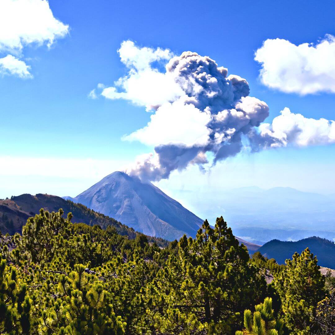 volcán de fuego de colima